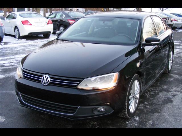 2011 Volkswagen Jetta SEL, available for sale in Canton, Connecticut | Canton Auto Exchange. Canton, Connecticut