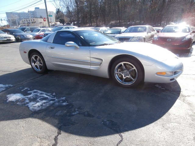 1998 Chevrolet Corvette 2dr Cpe 6speed, available for sale in Waterbury, Connecticut | Jim Juliani Motors. Waterbury, Connecticut