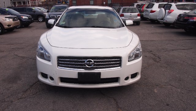 2009 Nissan Maxima 4dr Sdn V6 CVT 3.5 SV w/Premiu, available for sale in Worcester, Massachusetts | Hilario's Auto Sales Inc.. Worcester, Massachusetts
