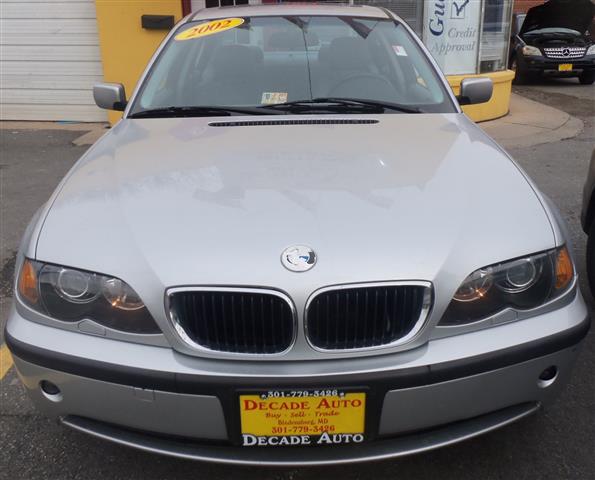 2002 BMW 3 Series 325xi 4dr Sdn AWD, available for sale in Bladensburg, Maryland | Decade Auto. Bladensburg, Maryland