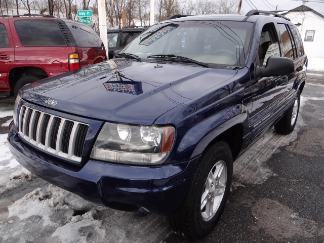 2004 Jeep Grand Cherokee 4dr Laredo, available for sale in West Babylon, New York | SGM Auto Sales. West Babylon, New York