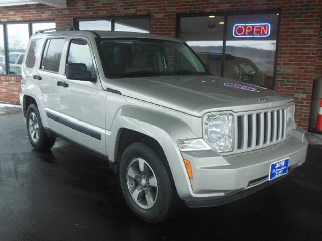 2008 Jeep Liberty 4wd 4d Wagon Sport, available for sale in Naugatuck, Connecticut | J&M Automotive Sls&Svc LLC. Naugatuck, Connecticut