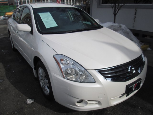 2012 Nissan Altima 4dr Sdn I4 CVT 2.5 S, available for sale in Middle Village, New York | Road Masters II INC. Middle Village, New York