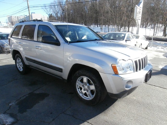 2006 Jeep Grand Cherokee 4dr Laredo 4WD, available for sale in Waterbury, Connecticut | Jim Juliani Motors. Waterbury, Connecticut