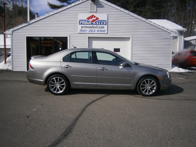2009 Ford Fusion 4dr Sdn I4 SE FWD, available for sale in Thomaston, CT