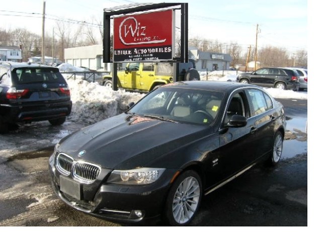 2009 BMW 3 Series 4dr Sdn 335i xDrive AWD, available for sale in Stratford, Connecticut | Wiz Leasing Inc. Stratford, Connecticut
