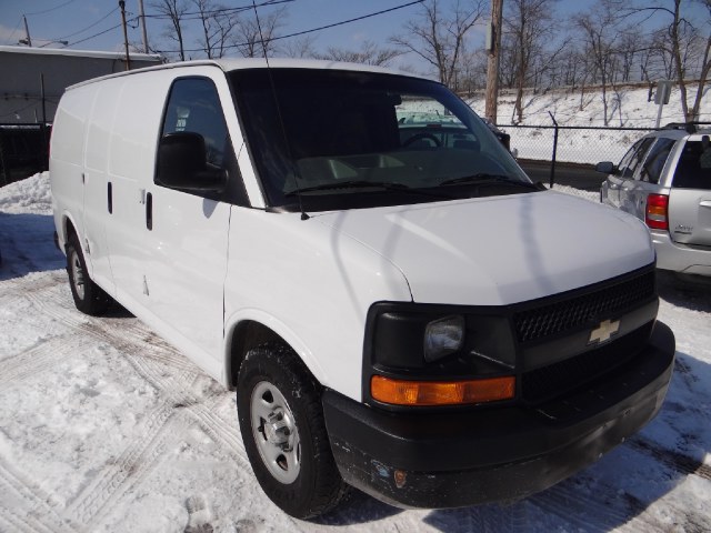 2008 Chevrolet Express Cargo Van RWD 1500 135", available for sale in West Babylon, New York | SGM Auto Sales. West Babylon, New York