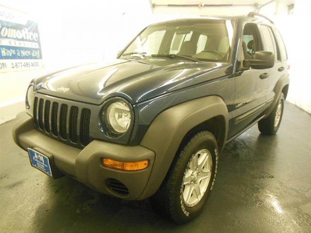 2003 Jeep Liberty 4wd 4d Wagon Limited, available for sale in Naugatuck, Connecticut | J&M Automotive Sls&Svc LLC. Naugatuck, Connecticut