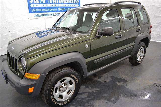 2006 Jeep Liberty 4wd 4d Wagon Sport, available for sale in Naugatuck, Connecticut | J&M Automotive Sls&Svc LLC. Naugatuck, Connecticut