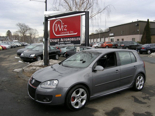 2009 Volkswagen GTI 4dr HB Man PZEV, available for sale in Stratford, Connecticut | Wiz Leasing Inc. Stratford, Connecticut