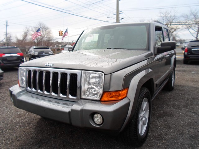 2007 Jeep Commander 4WD 4dr Sport, available for sale in Bohemia, New York | B I Auto Sales. Bohemia, New York