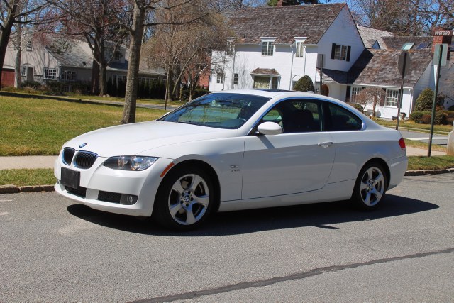 2009 BMW 3 Series 2dr Cpe 328i xDrive AWD SULEV, available for sale in Great Neck, New York | Great Neck Car Buyers & Sellers. Great Neck, New York