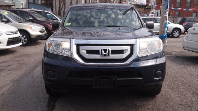 2009 Honda Pilot 4WD 4dr LX, available for sale in Worcester, Massachusetts | Hilario's Auto Sales Inc.. Worcester, Massachusetts