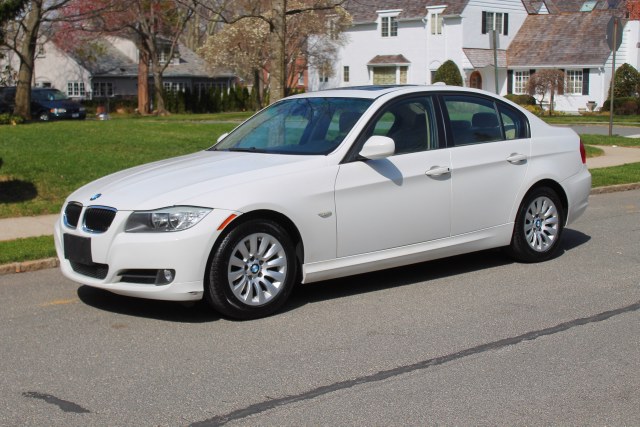 2009 BMW 3 Series 4dr Sdn 328i, available for sale in Great Neck, New York | Great Neck Car Buyers & Sellers. Great Neck, New York
