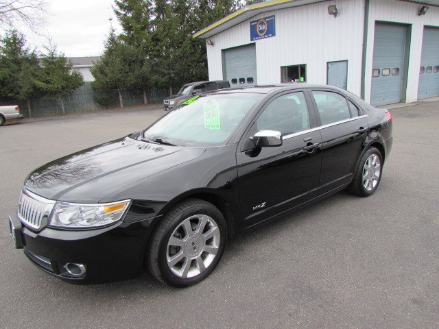 2008 Lincoln MKZ 4dr Sdn AWD, available for sale in Milford, Connecticut | Chip's Auto Sales Inc. Milford, Connecticut