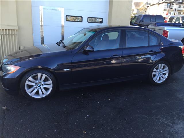 2006 BMW 3 Series 325i 4dr Sdn RWD, available for sale in Bridgeport, Connecticut | CT Auto. Bridgeport, Connecticut