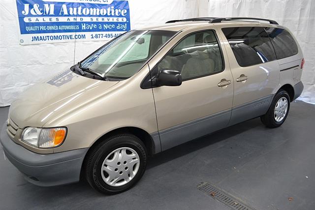 2003 Toyota Sienna 5d Wagon LE, available for sale in Naugatuck, Connecticut | J&M Automotive Sls&Svc LLC. Naugatuck, Connecticut