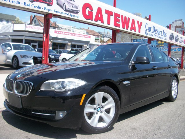 2012 BMW 5 Series 4dr Sdn 528i xDrive AWD, available for sale in Jamaica, New York | Gateway Car Dealer Inc. Jamaica, New York