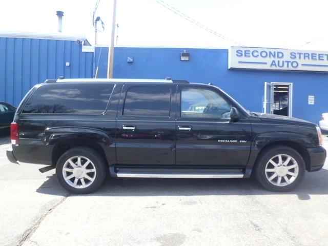 2005 Cadillac Escalade ESV NAVIGATION, DVD ENT., available for sale in Manchester, New Hampshire | Second Street Auto Sales Inc. Manchester, New Hampshire