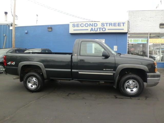 2004 Chevrolet Silverado 2500 BASE REG CAB 4WD, available for sale in Manchester, New Hampshire | Second Street Auto Sales Inc. Manchester, New Hampshire