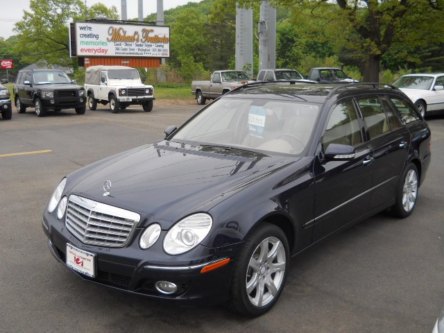 2008 Mercedes-Benz E-Class 4dr Wgn 3.5L 4MATIC, available for sale in Wallingford, Connecticut | Vertucci Automotive Inc. Wallingford, Connecticut