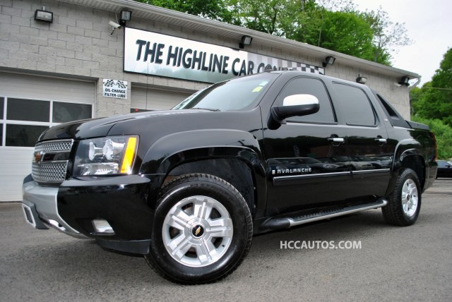 2008 Chevrolet Avalanche 4WD Crew Cab LTZ, available for sale in Waterbury, Connecticut | Highline Car Connection. Waterbury, Connecticut