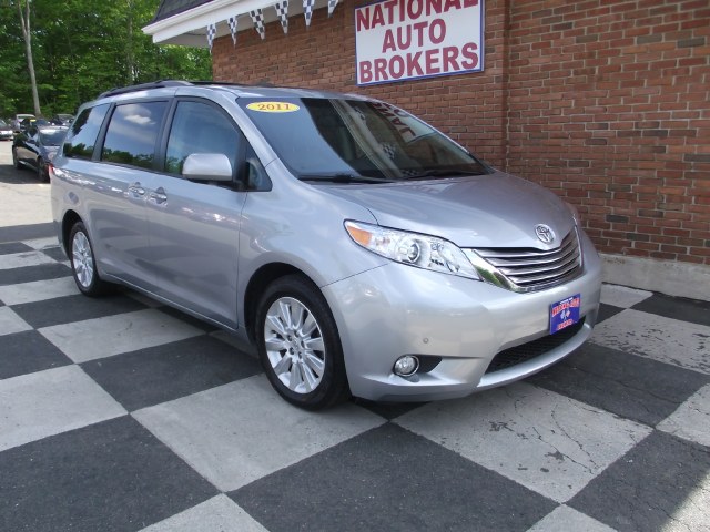 2011 Toyota Sienna 5dr 7-Pass Van V6 Ltd AWD, available for sale in Waterbury, Connecticut | National Auto Brokers, Inc.. Waterbury, Connecticut