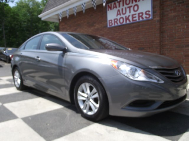 2011 Hyundai Sonata 4dr Sdn 2.4L Auto GLS, available for sale in Waterbury, Connecticut | National Auto Brokers, Inc.. Waterbury, Connecticut