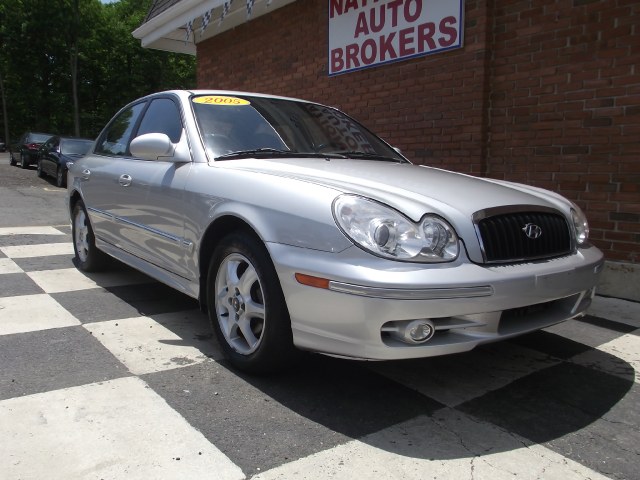 2005 Hyundai Sonata 4dr Sdn GLS V6 Auto, available for sale in Waterbury, Connecticut | National Auto Brokers, Inc.. Waterbury, Connecticut