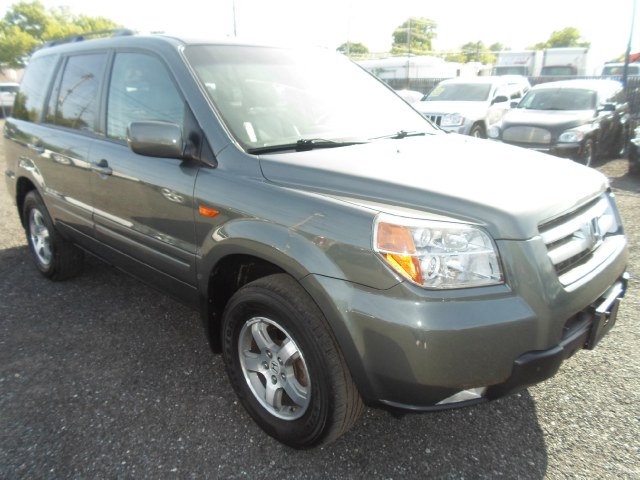 2007 Honda Pilot 4WD 4dr EX-L w/RES, available for sale in Bohemia, New York | B I Auto Sales. Bohemia, New York