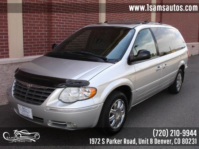 2005 Chrysler Town & Country 4dr LWB Limited FWD, available for sale in Denver, Colorado | Sam's Automotive. Denver, Colorado