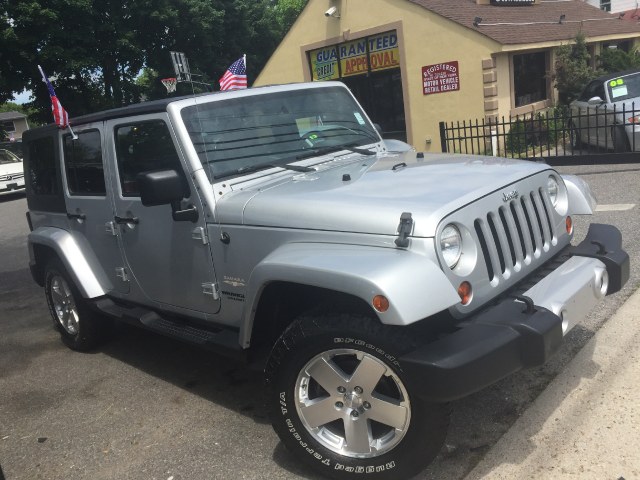 2009 Jeep Wrangler Unlimited 4WD 4dr Sahara, available for sale in Huntington Station, New York | Huntington Auto Mall. Huntington Station, New York