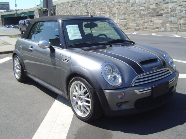 2005 MINI Cooper 2dr  S, available for sale in Brooklyn, New York | NY Auto Auction. Brooklyn, New York