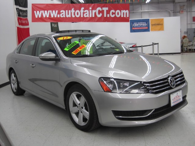 2012 Volkswagen Passat 4dr Sdn 2.5L Auto SE w/Sunroof, available for sale in West Haven, Connecticut | Auto Fair Inc.. West Haven, Connecticut