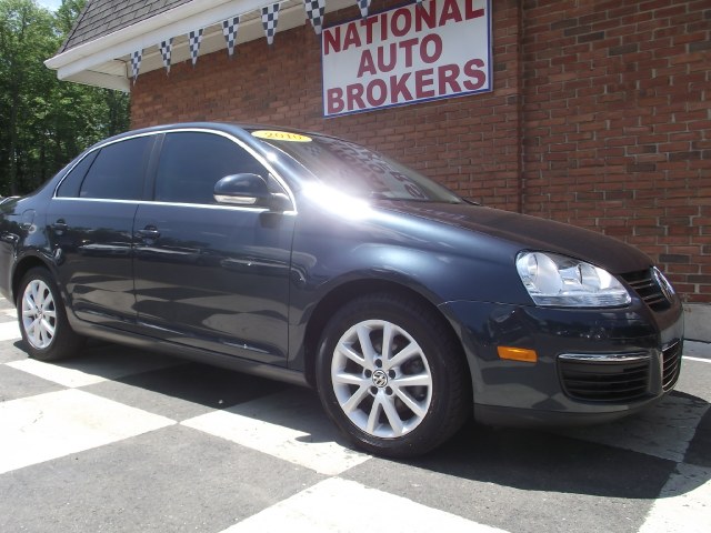 2010 Volkswagen Jetta Sedan 4dr Auto SE *Ltd Avail*, available for sale in Waterbury, Connecticut | National Auto Brokers, Inc.. Waterbury, Connecticut