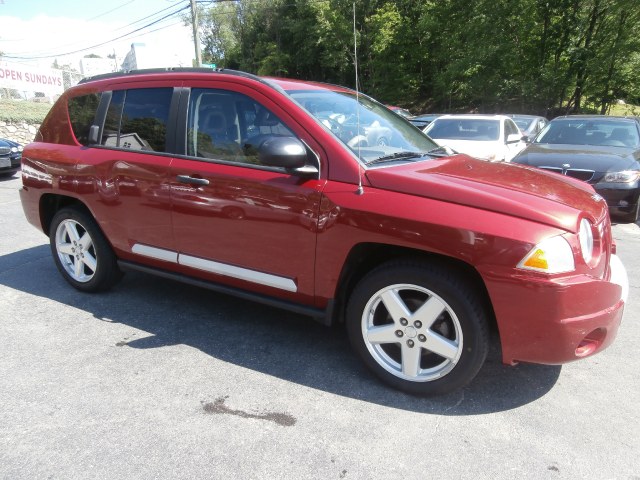 2007 Jeep Compass 2WD 4dr Limited, available for sale in Waterbury, Connecticut | Jim Juliani Motors. Waterbury, Connecticut