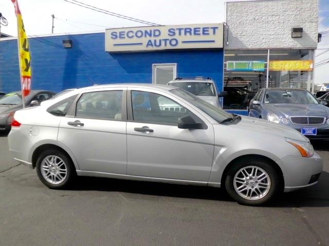 2009 Ford Focus SE, available for sale in Manchester, New Hampshire | Second Street Auto Sales Inc. Manchester, New Hampshire