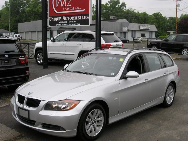 2007 BMW 3 Series 4dr Sports Wgn 328xi AWD, available for sale in Stratford, Connecticut | Wiz Leasing Inc. Stratford, Connecticut