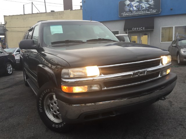 2002 Chevrolet Suburban 4dr 1500 4WD LT, available for sale in White Plains, New York | Apex Westchester Used Vehicles. White Plains, New York