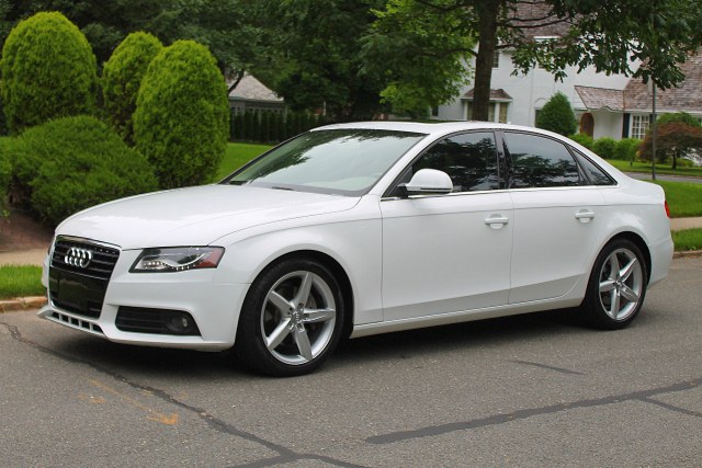 2009 Audi A4 Auto 3.2L quattro Prestige, available for sale in Great Neck, New York | Great Neck Car Buyers & Sellers. Great Neck, New York