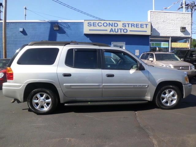 2005 GMC Envoy Xl SLE, available for sale in Manchester, New Hampshire | Second Street Auto Sales Inc. Manchester, New Hampshire