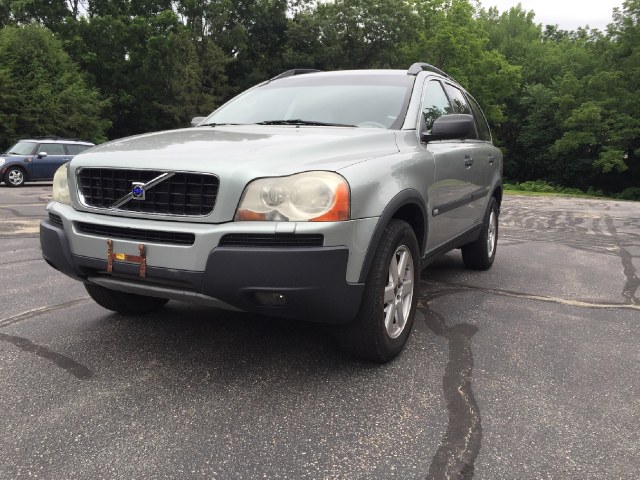 2004 Volvo XC90 4dr 2.5L Turbo AWD w/Sunroof/3, available for sale in Waterbury, Connecticut | Platinum Auto Care. Waterbury, Connecticut