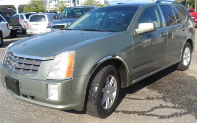 2005 Cadillac SRX 4dr V6 SUV, available for sale in Patchogue, New York | Romaxx Truxx. Patchogue, New York