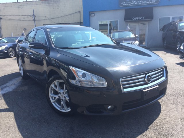 2013 Nissan Maxima 4dr Sdn 3.5 SV w/Premium Pkg, available for sale in White Plains, New York | Apex Westchester Used Vehicles. White Plains, New York