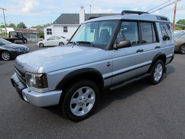 2004 Land Rover Discovery 4dr Wgn SE, available for sale in Milford, Connecticut | Chip's Auto Sales Inc. Milford, Connecticut