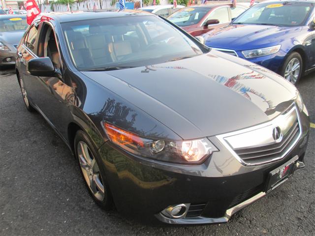 2013 Acura TSX 4dr Sdn I4 Auto Tech Pkg, available for sale in Middle Village, New York | Road Masters II INC. Middle Village, New York