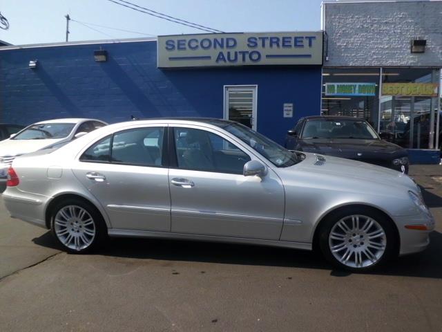 2007 Mercedes-benz E-class E350 4MATIC, available for sale in Manchester, New Hampshire | Second Street Auto Sales Inc. Manchester, New Hampshire