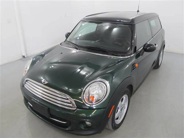 2011 MINI Cooper Clubman 2dr Cpe, available for sale in Danbury, Connecticut | Performance Imports. Danbury, Connecticut