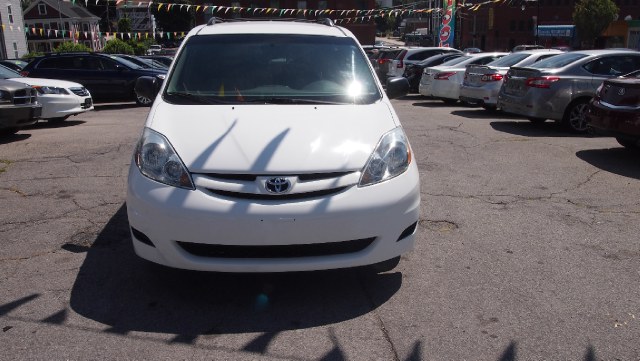 2007 Toyota Sienna 5dr 7-Passenger Van LE FWD, available for sale in Worcester, Massachusetts | Hilario's Auto Sales Inc.. Worcester, Massachusetts