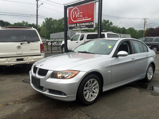 2007 BMW 3 Series 4dr Sdn 328xi AWD SULEV, available for sale in Stratford, Connecticut | Wiz Leasing Inc. Stratford, Connecticut